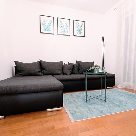 Doma-Lu Apartment-Near Airport And Highway- Free Parking Velika Mlaka Экстерьер фото