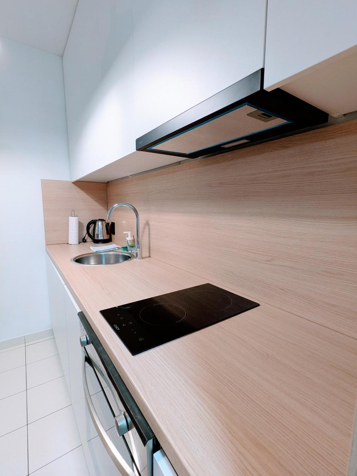 Doma-Lu Apartment-Near Airport And Highway- Free Parking Velika Mlaka Экстерьер фото